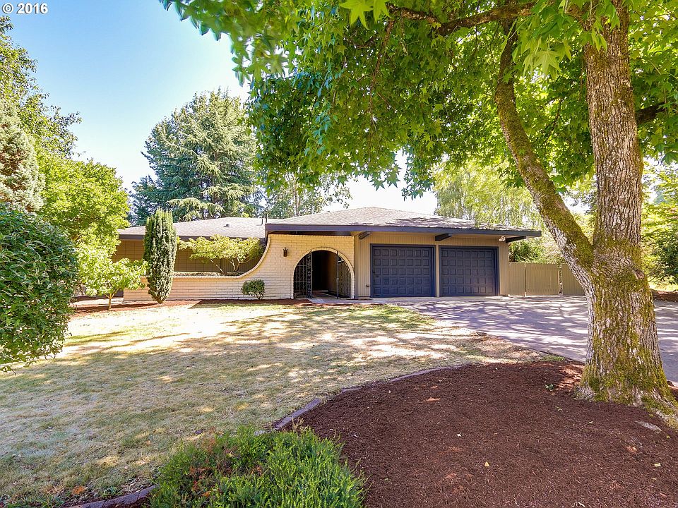 1st image of 5300 SE Sierra Vista Dr