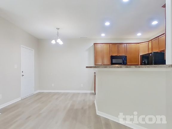 5th image of 4164 Galena Dr