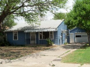 614 N Hickok St, Ulysses, KS 67880