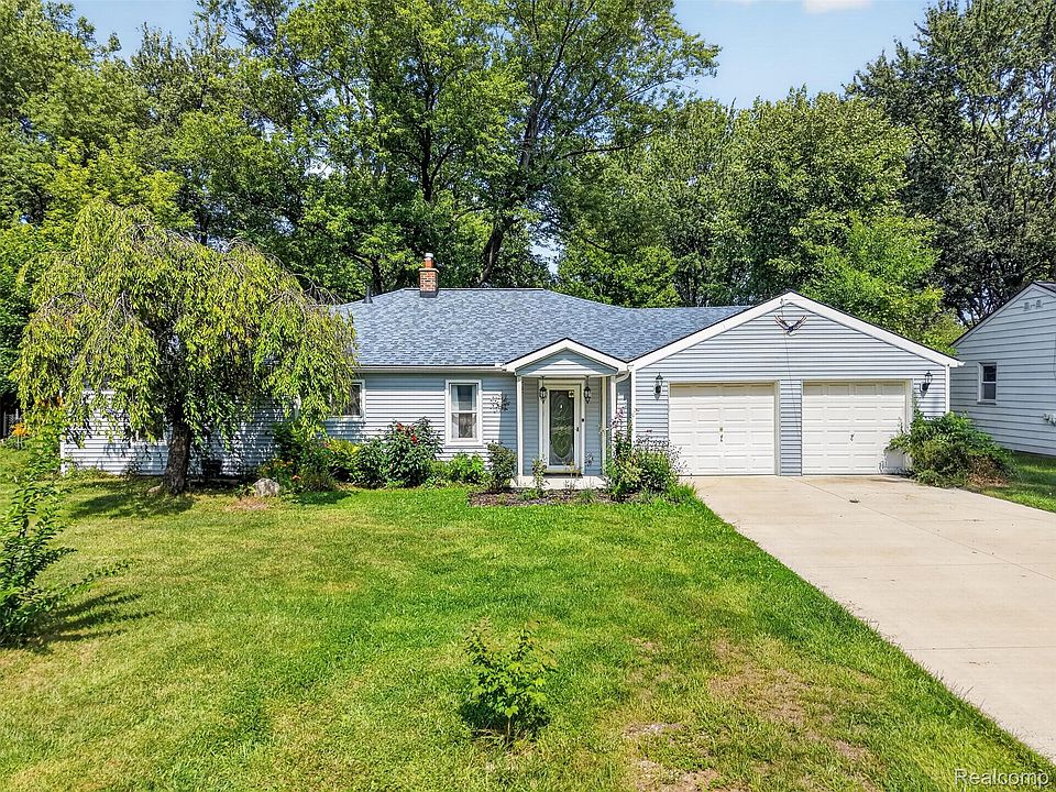 1832 Tamm Ave, photo 2