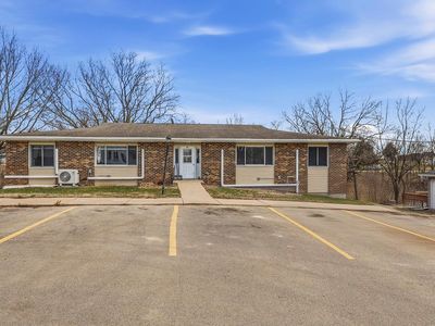 10 N Johnson St, Andrew, IA, 52030