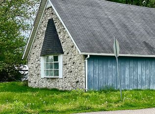 315 W 5th St, Clay City, IN 47841