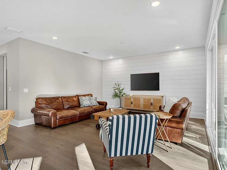 434 Settlers Landing Dr #1 — Photo 14
