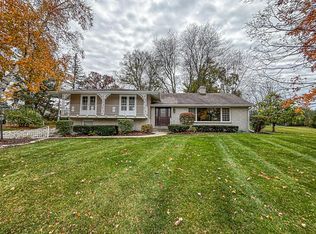 18205 Redvere DRIVE, Brookfield, WI 53045
