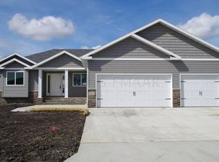 1104 Brooks Dr W, West Fargo, ND 58078