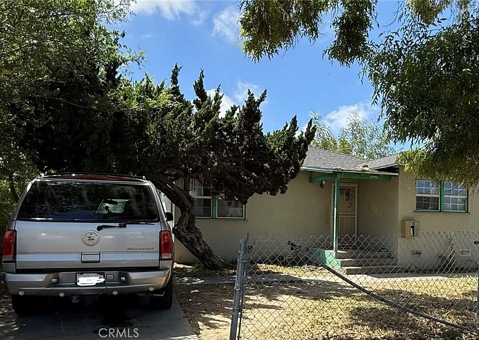 1st image of 1064 253rd St