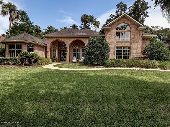 Beautiful 440 Clearwater Drive