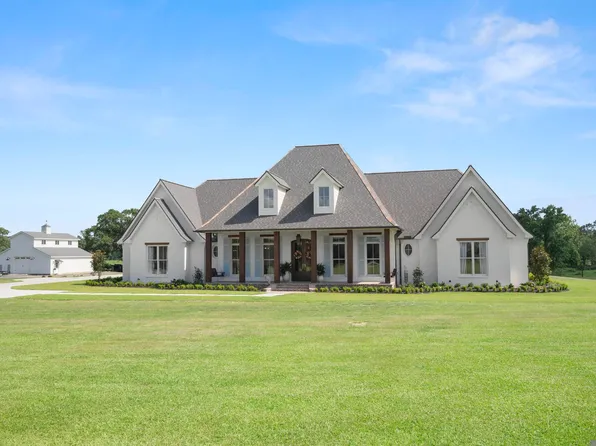 90108 Basil Ln, Saint Francisville, LA 70775