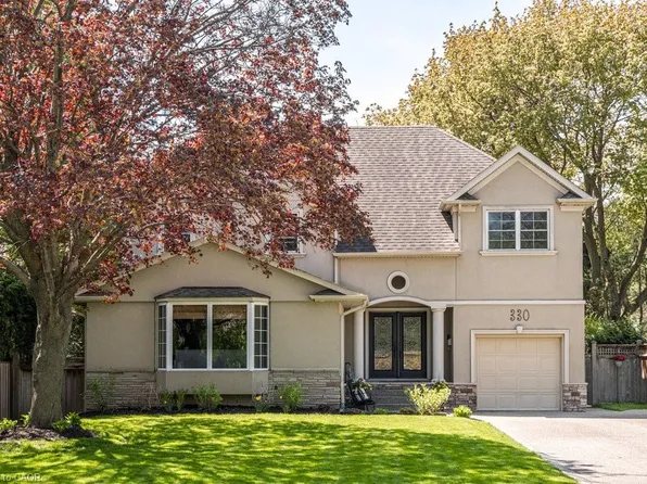 330 Strathcona Dr, Burlington, ON L7L 2E3