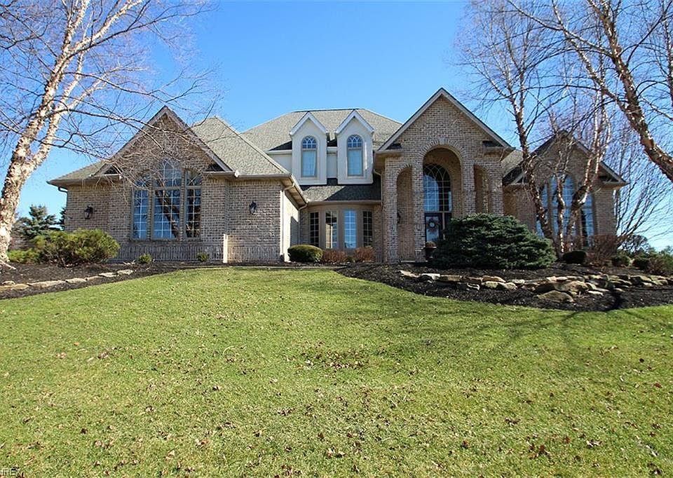 1st image of 6505 Foxglove Dr
