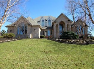 6505 Foxglove Dr, Medina, OH 44256