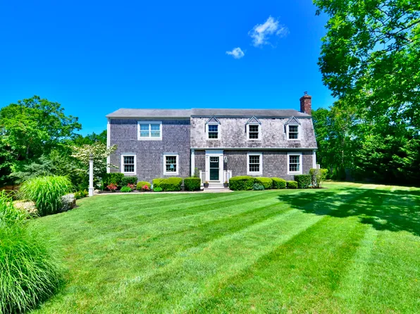 69 Whalers Walk, Edgartown, MA 02539