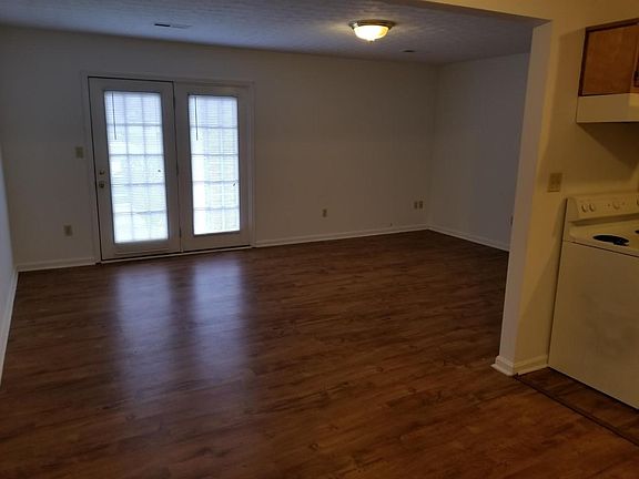 From Dining to Living Room