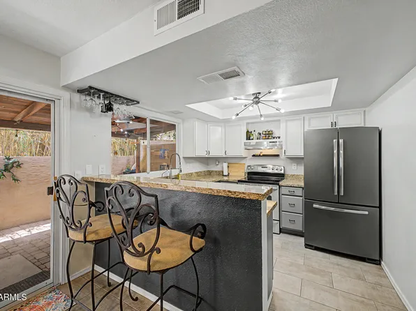 3549 E LE MARCHE Avenue, Phoenix, AZ 85032