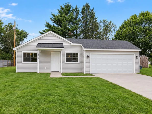 859 Merrick St, Belding, MI 48809