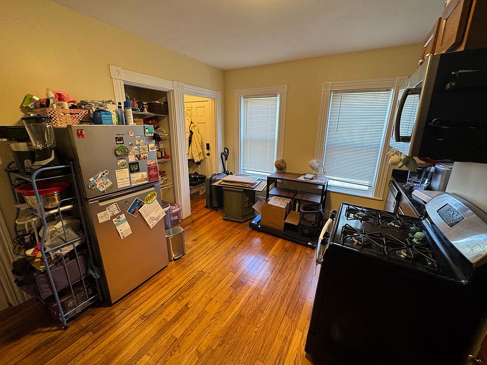 1st image of 5 Blake St #1