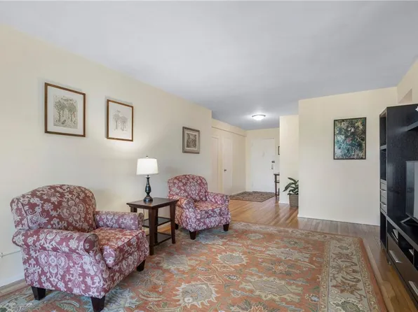 620 Pelham Road #3F, New Rochelle, NY 10805