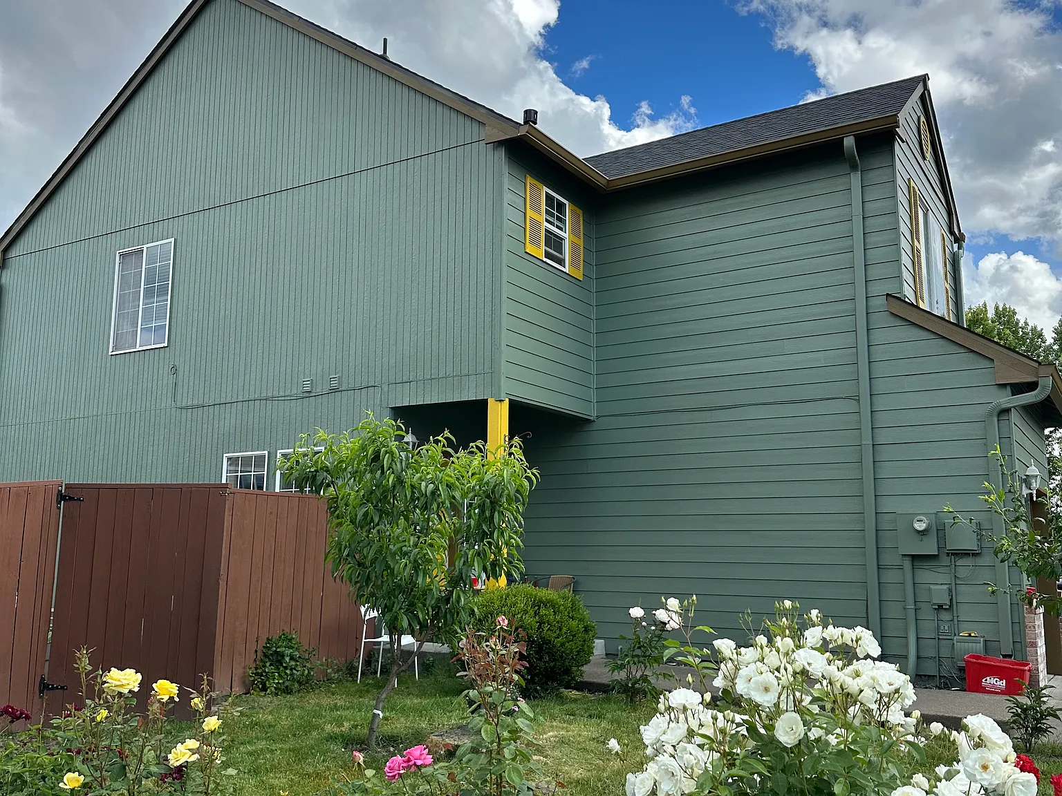 NE Birkshire Ct, Hillsboro — Photo 2