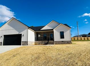 124 Gray Bird Ln, London, KY 40741