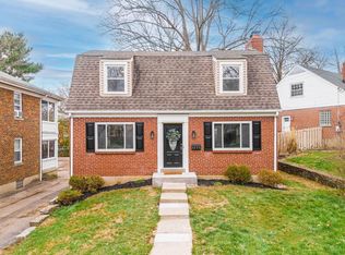 6229 Robison Rd, Cincinnati, OH 45213