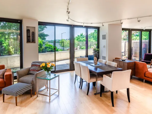 700 New Hampshire Ave NW #107, Washington, DC 20037