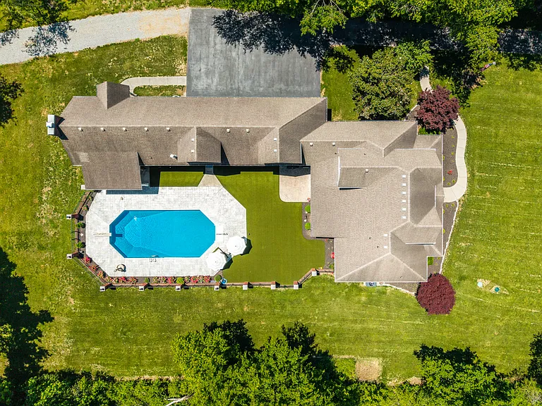 5122 Old Harding Rd — Photo 80