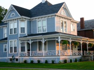 1349 6th Ave, Huntington, WV 25701