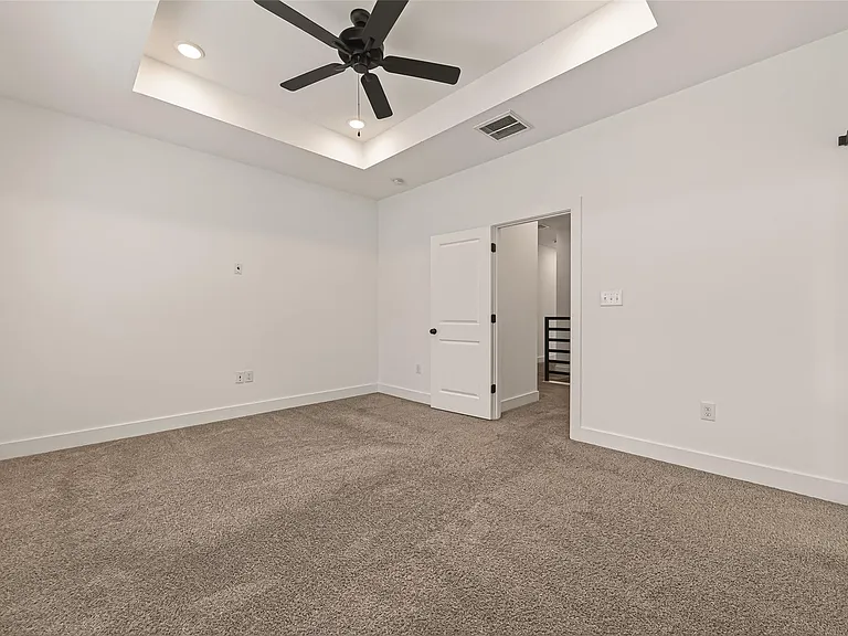 5206 Firnat St — Photo 27
