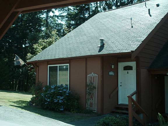 2nd image of 12818 62nd Ave NW