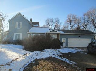 38933 State Highway 22, Saint Peter, MN 56082