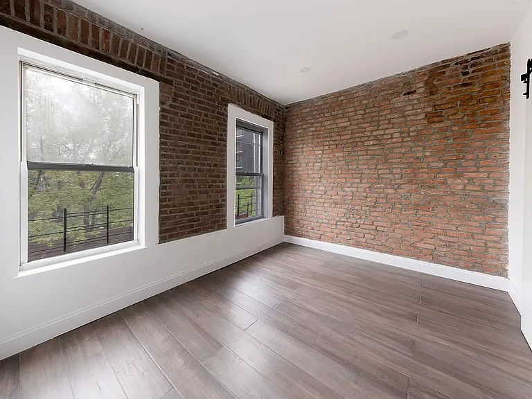 586 5th Ave #2 — Photo 8