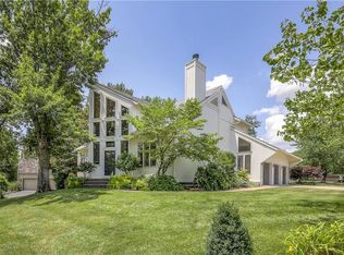 1112 NE Long Ridge Rd, Lees Summit, MO 64064