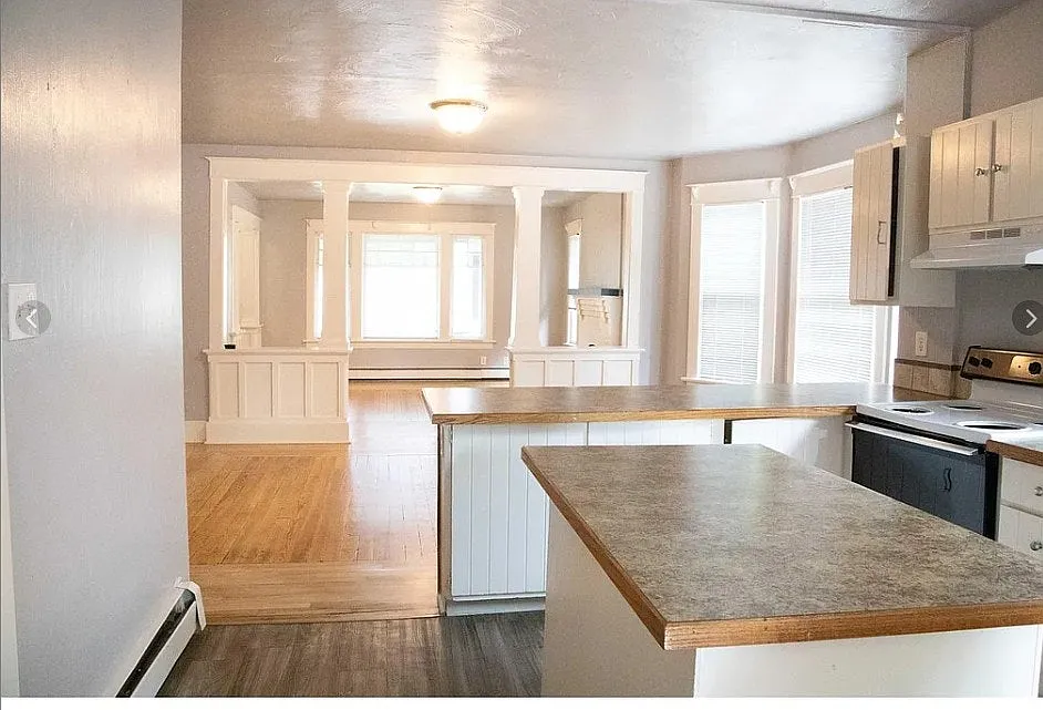 2021 8th Avenue, Unit 1 — Photo 3