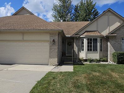 50733 Raintree Cir, Chesterfield, MI, 48047