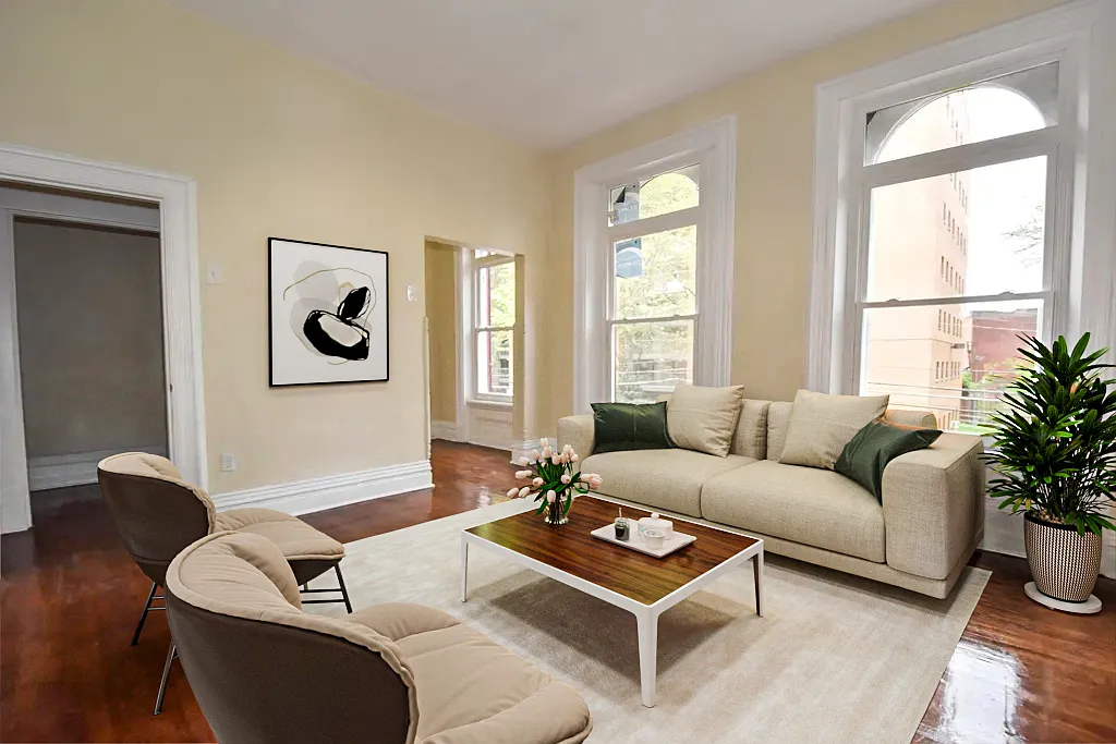 6 bed, 3544 sqft, $3,300 — Photo 2