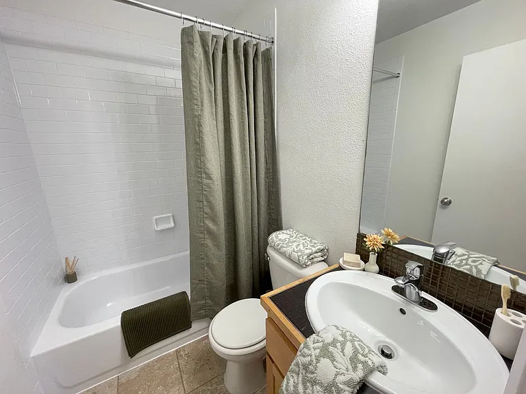 Penthouse — Photo 63