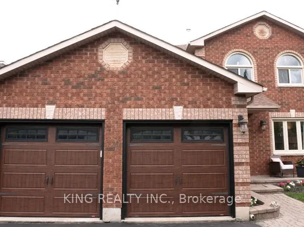 9 Whitehorn Cres, Barrie, ON L4N 8E3