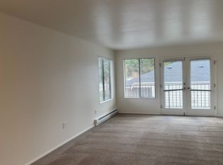 1515 NE 148th St, Shoreline, WA 98155