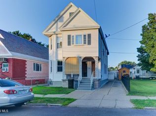 1267 Webster St, Schenectady, NY 12303