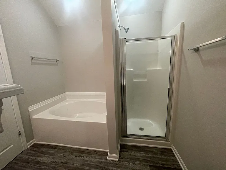 2423 Sunset Oaks Dr — Photo 7
