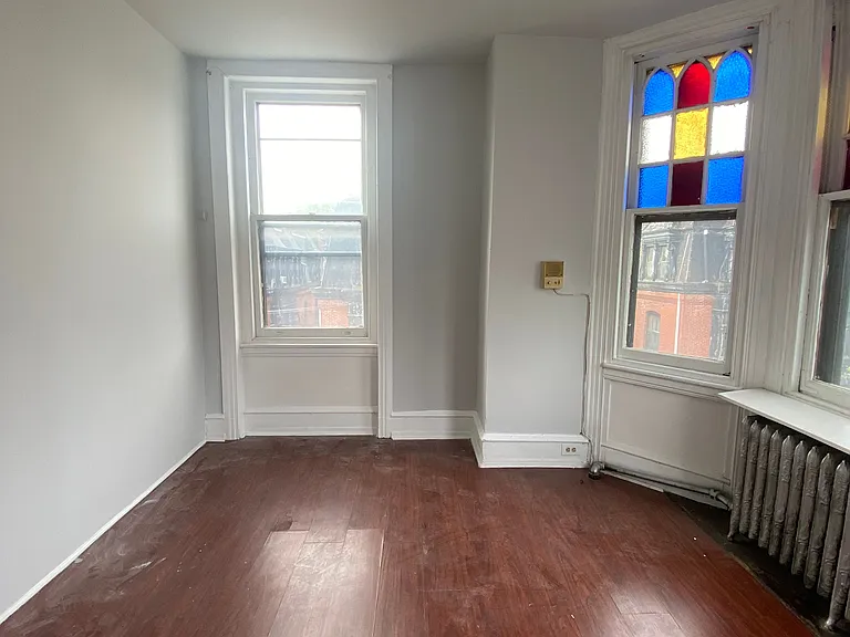 310 N 33rd St #3R — Photo 7