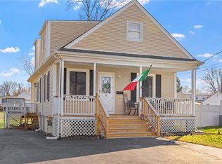 85 Vermont St, Cranston, RI 02920