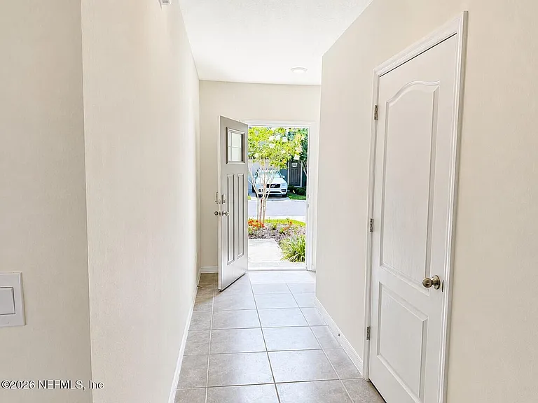13 Bella Oaks Dr — Photo 3