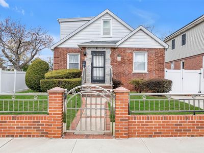 17303 Fairchild Avenue, Flushing, NY, 11358