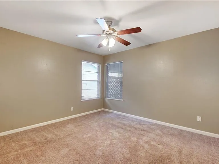 607 Bellevue Pl #A — Photo 18