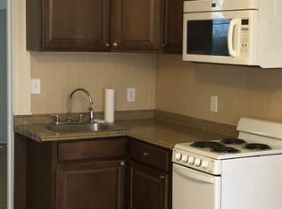 811 W 1st St APT 1, Duluth, MN 55806