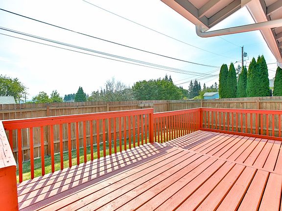 3rd image of 7518 Highland Dr