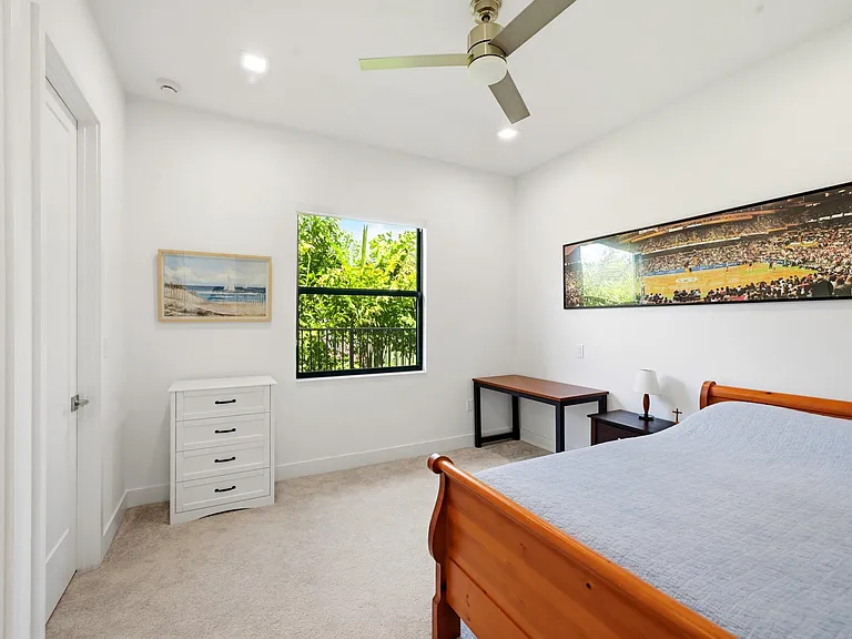 13128 Feathering Way — Photo 28