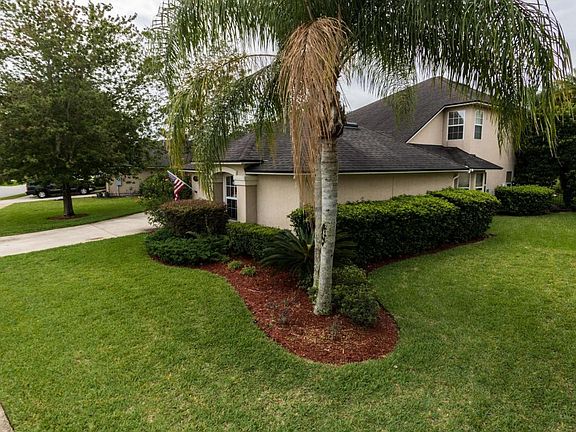 5th image of 13818 Weeping Willow Way