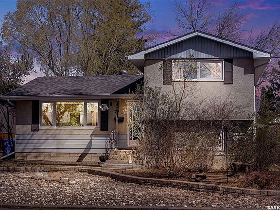2nd image of 74 Cooper Cres